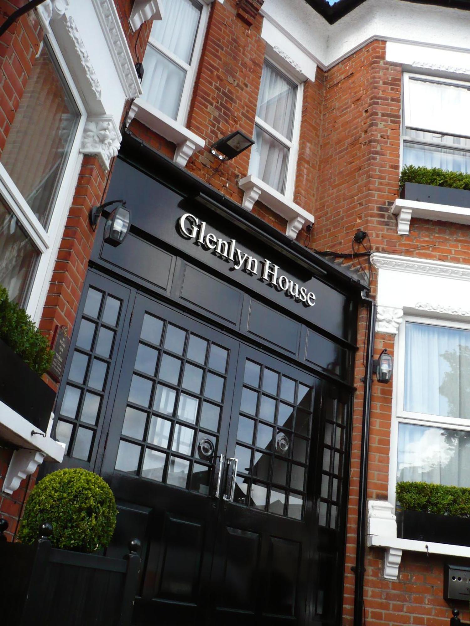 Glenlyn Hotel & Apartments Barnet Exterior photo